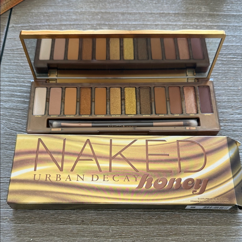 NIB Urban Decay Honey Eyeshadow Pallete